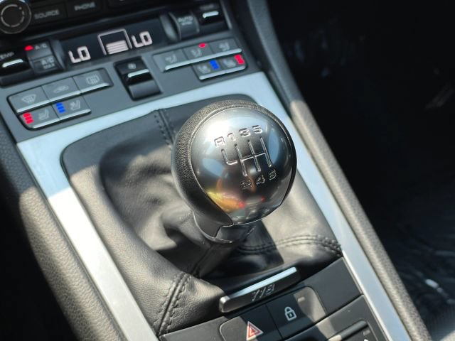 Used 2024 Porsche 718 Boxster S RWD image 4