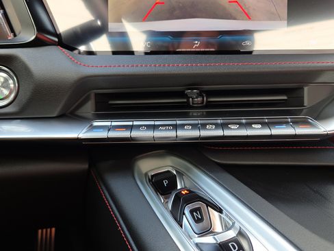 New 2026 Chevrolet Corvette Stingray Convertible image 23