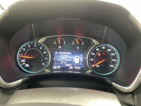 Used 2024 Chevrolet Equinox LT AWD/4WD image 15