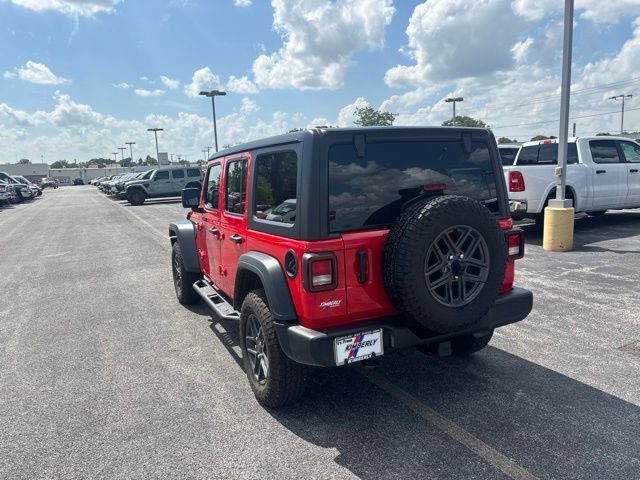 Used 2026 Jeep Wrangler Unlimited Sport AWD/4WD image 12