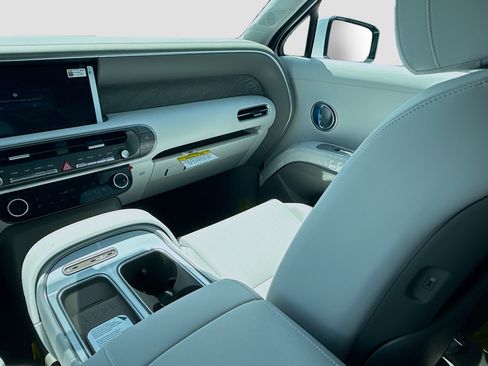 New 2026 Hyundai Palisade SEL FWD image 16