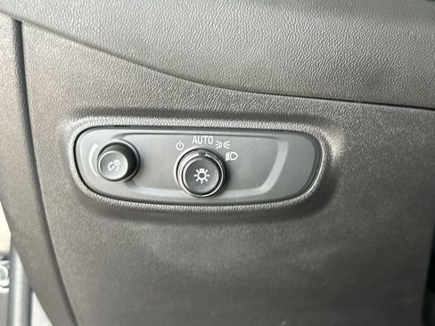 Certified 2024 Chevrolet Equinox LT image 19