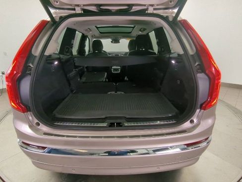 Used 2023 Volvo XC90 B6 Ultimate w/ Lounge Package image 26