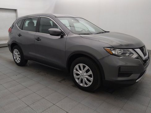 Used 2020 Nissan Rogue S image 11