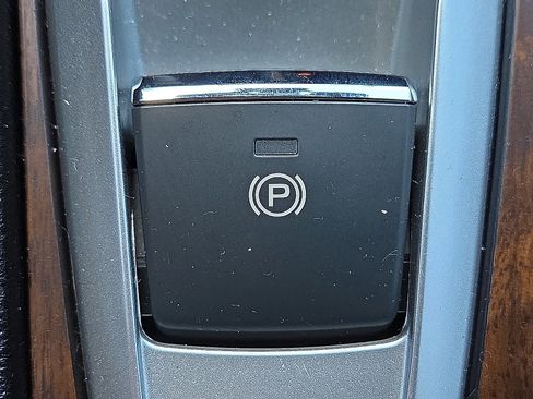 Used 2025 Subaru Ascent Touring image 19