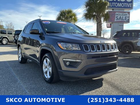 Used 2020 Jeep Compass Latitude image 7