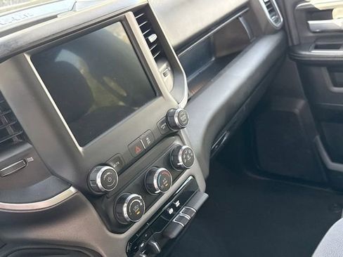 Used 2024 RAM 3500 Big Horn image 28