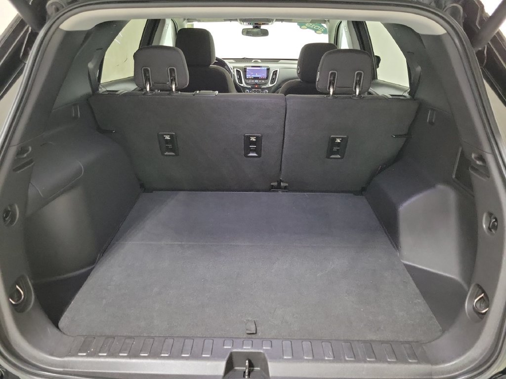 Certified 2019 Chevrolet Equinox LT w/ Sun & Navigation Package AWD/4WD image 22