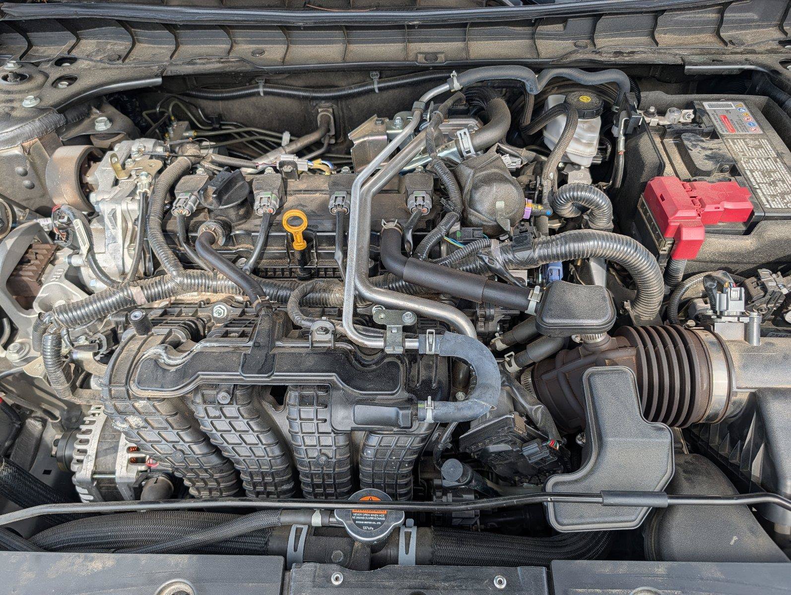 Used 2025 Nissan Altima 2.5 SV FWD image 33