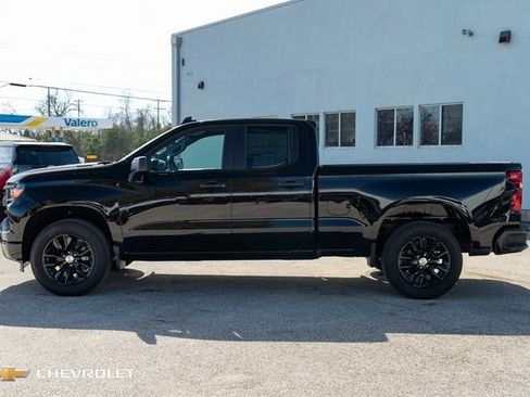 New 2026 Chevrolet Silverado 1500 Custom w/ LPO, Dark Essentials Package image 10