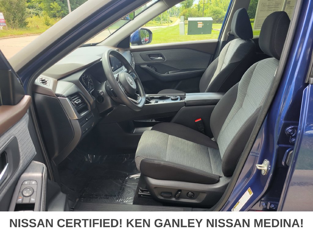 Certified 2023 Nissan Rogue SV AWD/4WD image 36