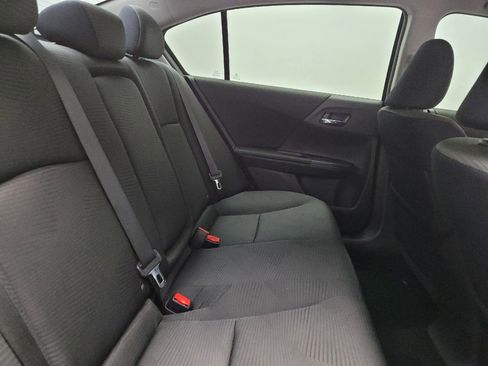 Used 2017 Honda Accord LX image 19