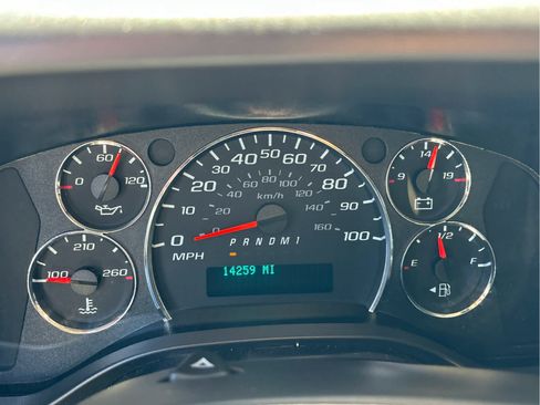 Certified 2024 GMC Savana 2500 w/ Driver Convenience Package RWD image 12