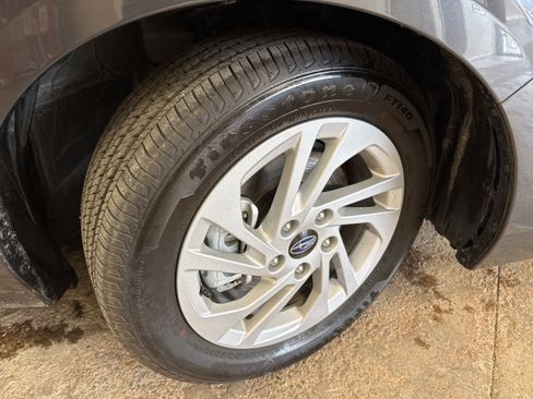 Used 2025 Subaru Impreza 2.0i image 12