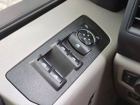 Used 2018 Ford F150 XL w/ Equipment Group 101A Mid AWD/4WD image 21