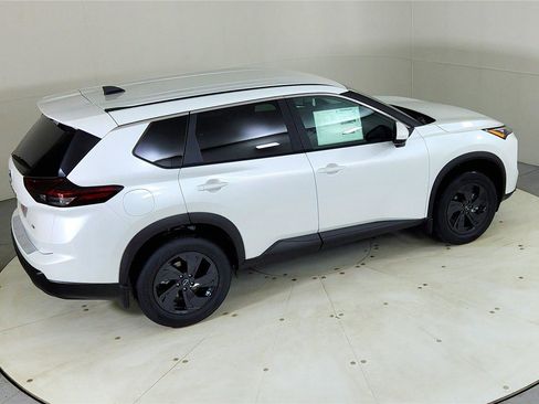 New 2026 Nissan Rogue SV w/ Cold Weather Package image 22