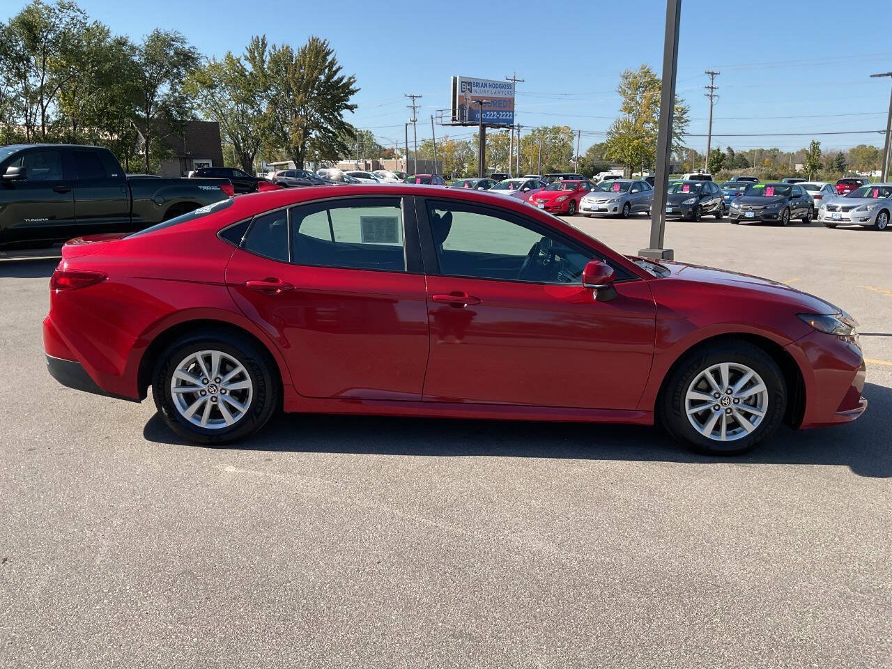Used 2025 Toyota Camry LE FWD image 9