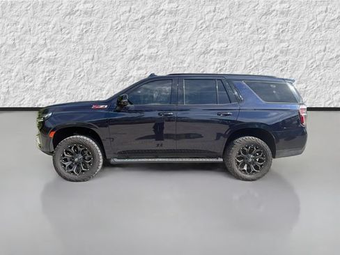 Used 2022 Chevrolet Tahoe Z71 w/ Luxury Package AWD/4WD image 6