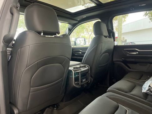 New 2022 RAM 1500 Big Horn image 33