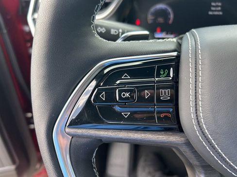 New 2025 Jeep Grand Cherokee Overland w/ Luxury Tech Group IV image 49