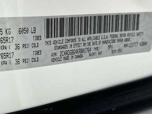 Used 2019 Dodge Grand Caravan SE FWD image 40