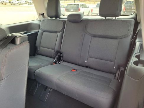 Used 2025 Ford Expedition Active image 20