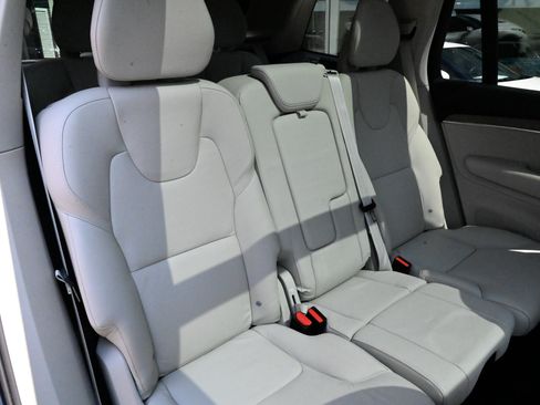 Used 2023 Volvo XC90 B6 Plus AWD/4WD image 52