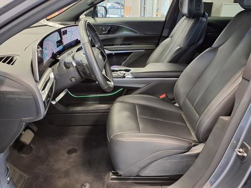 Certified 2023 Cadillac Lyriq Luxury image 20