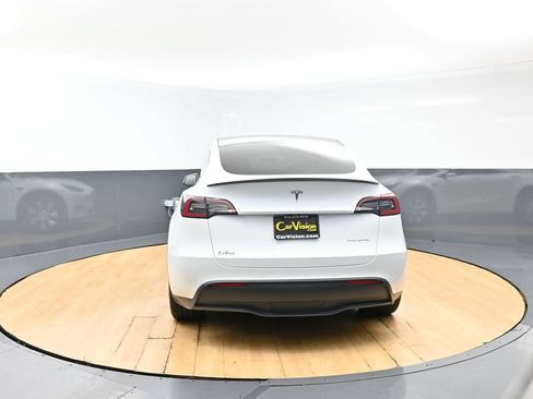 Used 2021 Tesla Model Y Long Range AWD/4WD image 6
