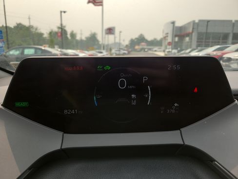 Certified 2024 Toyota Prius Prime Premium w/ Advanced Technology Package FWD image 23