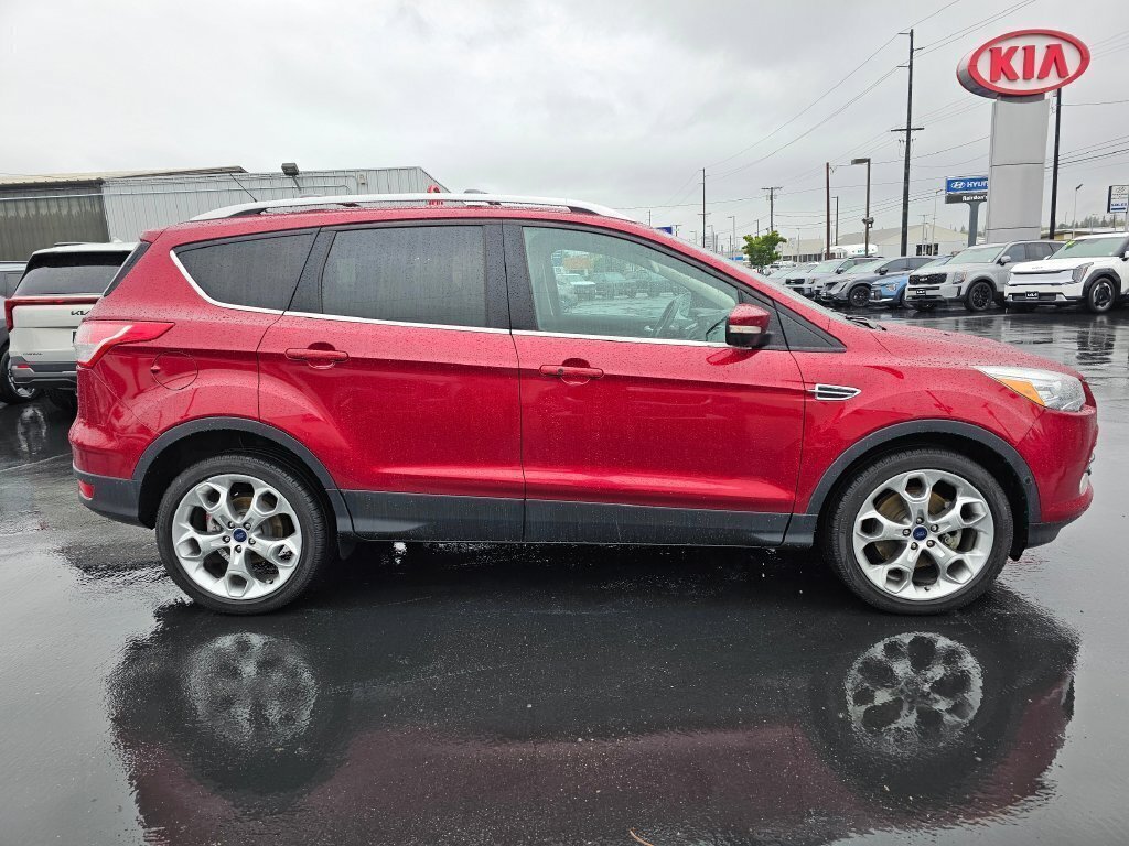 Used 2013 Ford Escape Titanium w/ Parking Technology Pkg AWD/4WD image 6