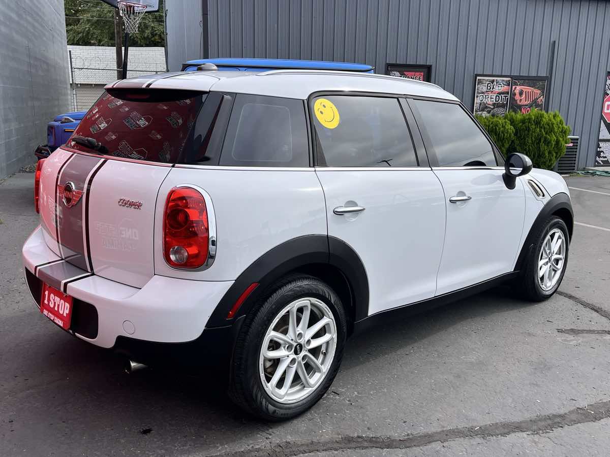 Used 2015 MINI Cooper Countryman FWD image 5
