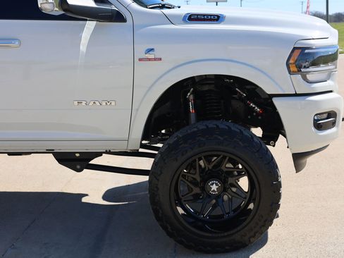 Used 2022 RAM 2500 Laramie image 16