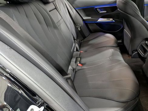 Used 2026 Mercedes-Benz E 350 Sedan image 21