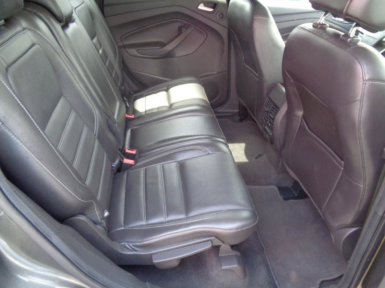 Used 2017 Ford Escape Titanium AWD/4WD image 26