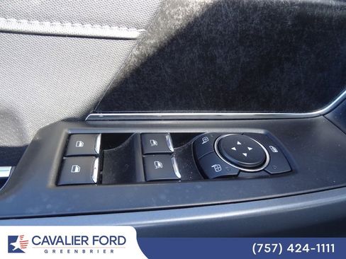 Used 2022 Ford F150 XLT w/ Equipment Group 301A Mid AWD/4WD image 10