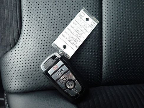 Used 2023 Ford F150 Raptor w/ Raptor Carbon Fiber Package image 30