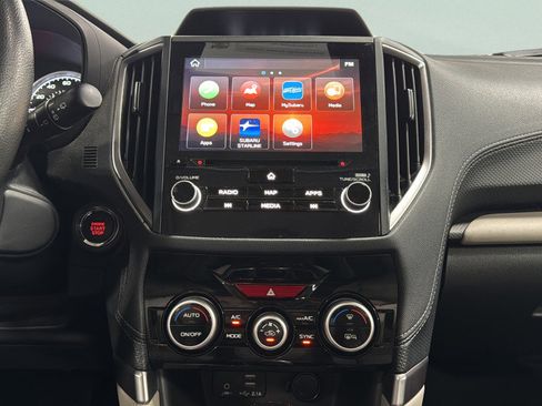 Used 2023 Subaru Forester Limited image 24