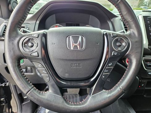 Used 2020 Honda Ridgeline Black Edition image 2