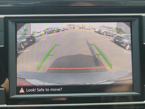 Used 2021 Volkswagen Tiguan S AWD/4WD image 25