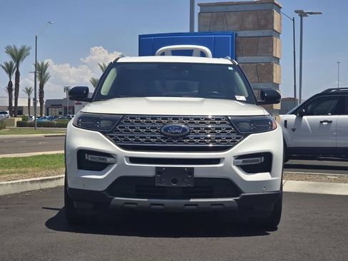 Used 2020 Ford Explorer Limited RWD image 4