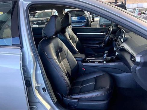 Certified 2023 Nissan Altima 2.5 SR image 8