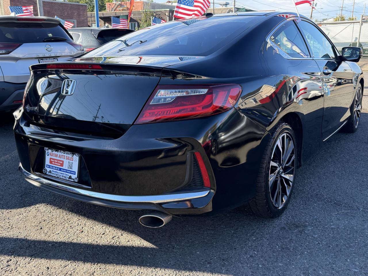 Used 2016 Honda Accord EX-L image 11