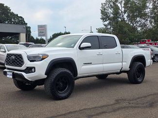 Used 2023 Toyota Tacoma TRD Off-Road w/ Technology Package AWD/4WD video 1
