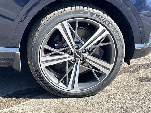 New 2026 Genesis GV80 3.5T e-SC image 8