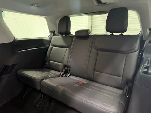 New 2026 Ford Expedition Active image 16