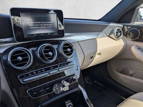 Used 2018 Mercedes-Benz C 300 Sedan image 13