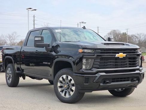 New 2026 Chevrolet Silverado 2500 Custom w/ Custom Value Package image 2