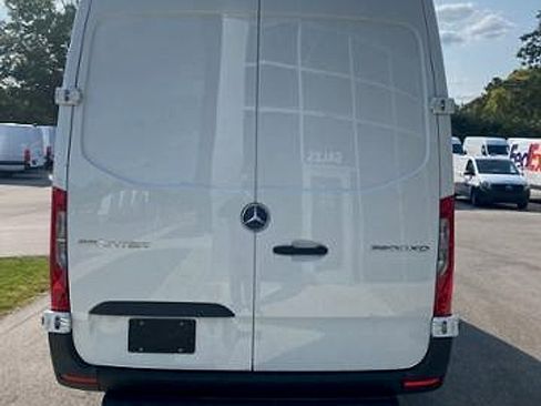 New 2024 Mercedes-Benz Sprinter 3500 image 2