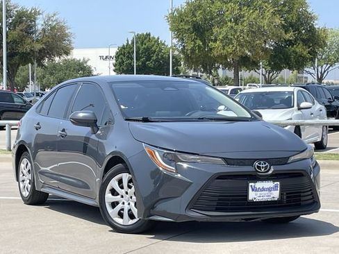 Used 2024 Toyota Corolla LE FWD image 2